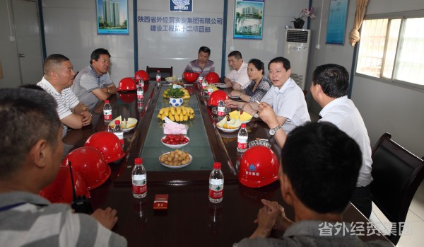 增强治理促落实  清静检查不放松 ——集团公司董事长肖玉龙检查建设一公司所属在建项目-bevictor伟德官网