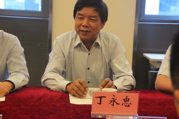互信共荣 共创绚烂--bevictor伟德官网经贸供应链公司与深圳小欧公司、深圳领先锋公司、安徽精怡公司举行营业签约仪式-bevictor伟德官网